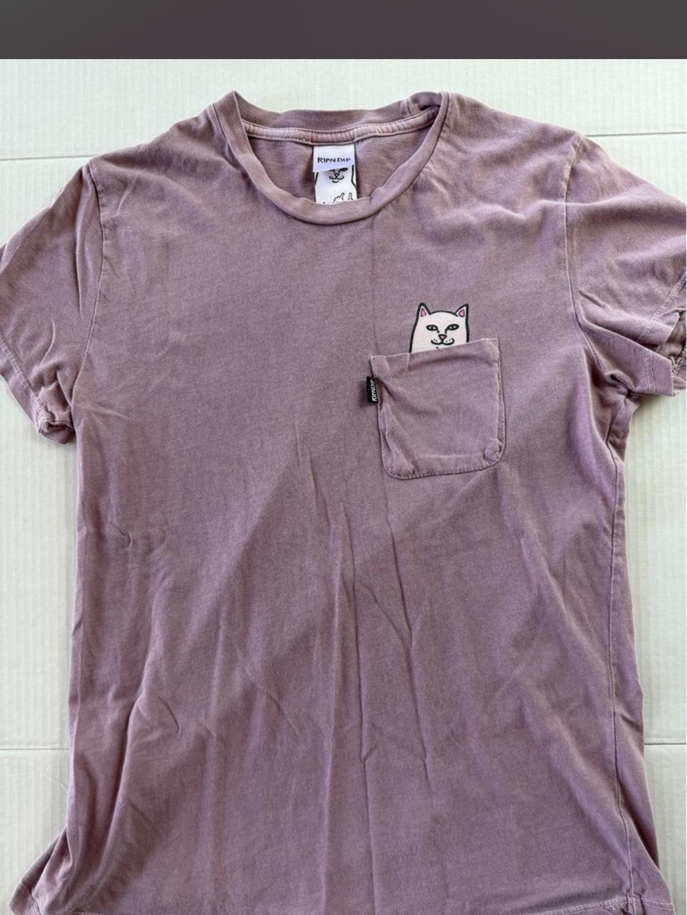 Ripndip Mauve Pocket Tee with Peeking Cat